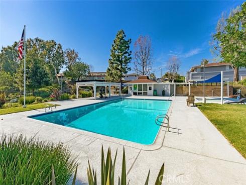 26013  Via Pera  , Mission Viejo, CA