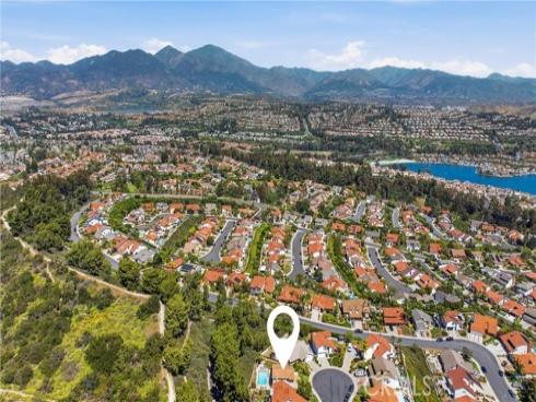 27341  Becedas  , Mission Viejo, CA