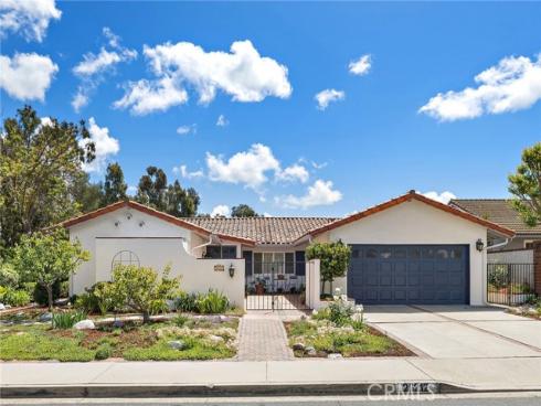 26212 Tierra Circle