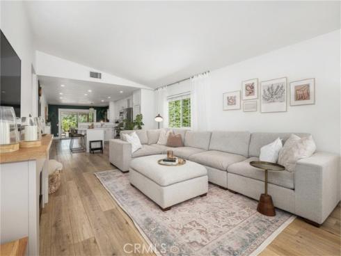 22571  Via Tercero  , Mission Viejo, CA