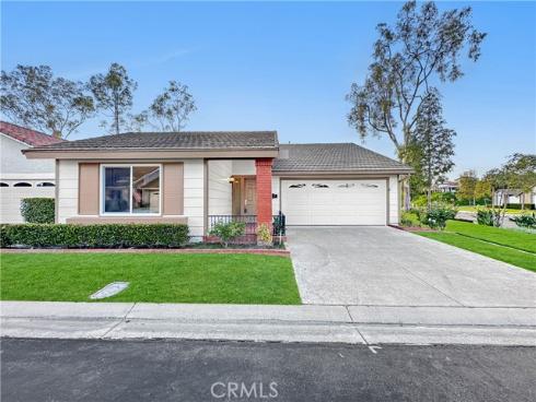 28402 Pacheco