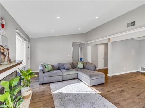28935  De La Luna  , Mission Viejo, CA