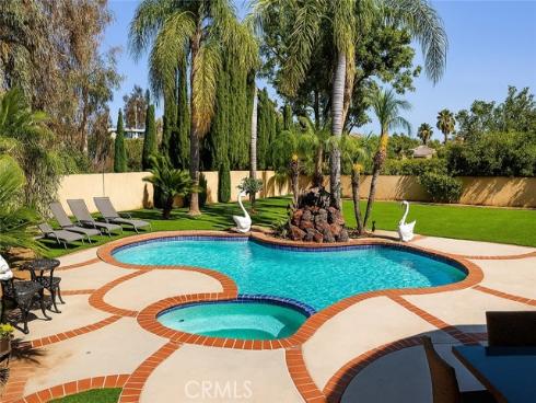 23576  Rangoon   Street, Mission Viejo, CA