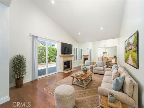 27725 Calle Valdes , Mission Viejo, CA