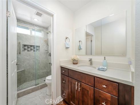 27725 Calle Valdes , Mission Viejo, CA