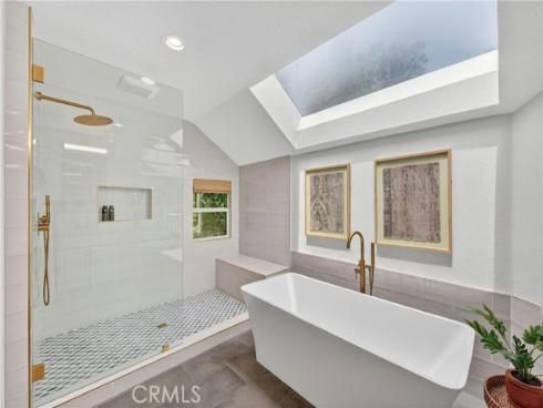 22841 Pocetas , Mission Viejo, CA