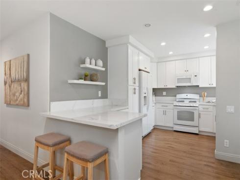 27684 Calle Valdes , Mission Viejo, CA