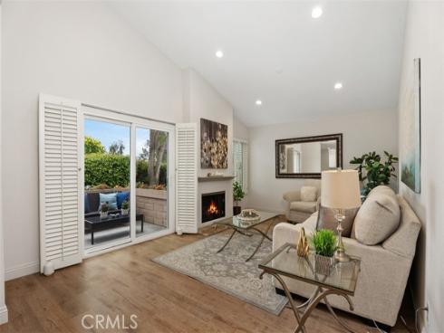 27684 Calle Valdes , Mission Viejo, CA