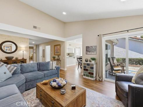 27735 Via Rodrigo , Mission Viejo, CA
