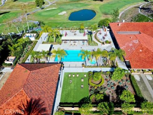 27735 Via Rodrigo , Mission Viejo, CA