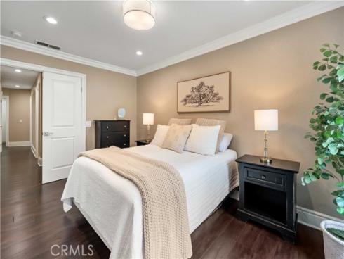 21755 Cabrosa , Mission Viejo, CA