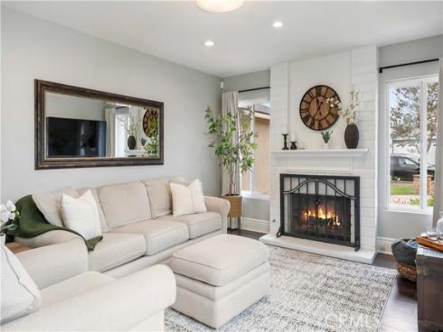 21755 Cabrosa , Mission Viejo, CA