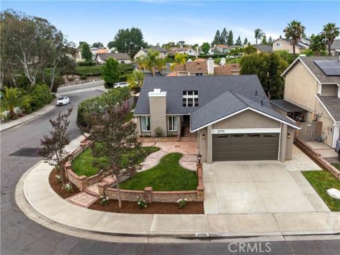 21755 Cabrosa , Mission Viejo, CA