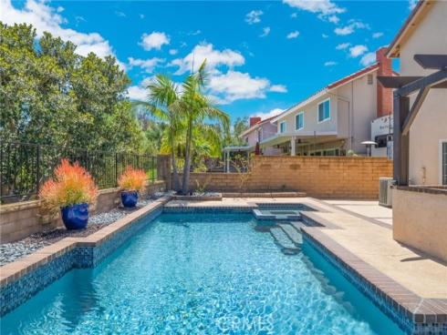 27512 Soncillo , Mission Viejo, CA