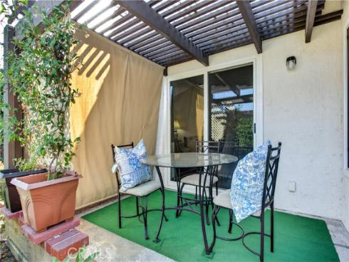 27706 Calle Valdes , Mission Viejo, CA