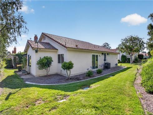 27706 Calle Valdes , Mission Viejo, CA