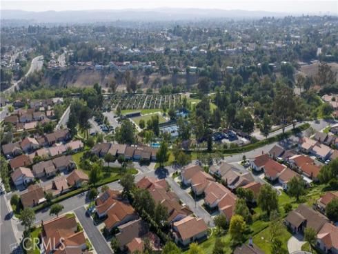 27706 Calle Valdes , Mission Viejo, CA