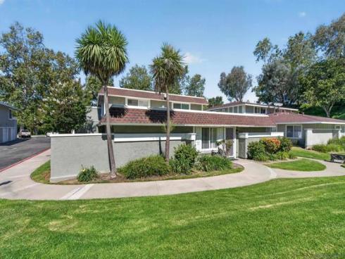 25861 Via Pera 17 , Mission Viejo, CA