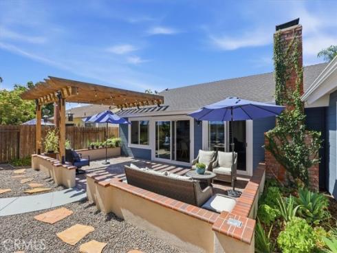 26521 Lope De Vega , Mission Viejo, CA