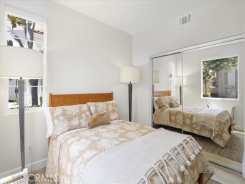 21351 Mazatlan , Mission Viejo, CA