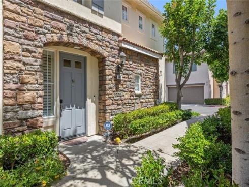 141 Autumn Leaf , Mission Viejo, CA