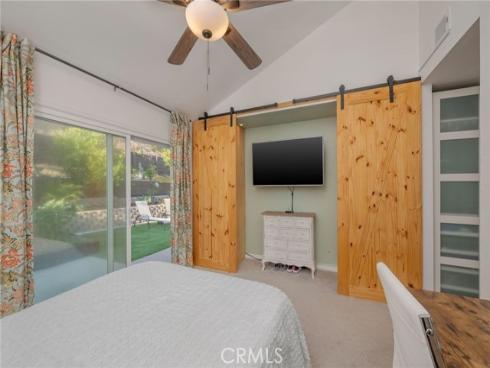 24482  Ferrocarril  , Mission Viejo, CA