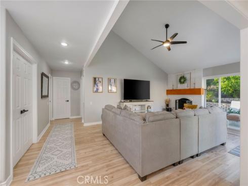 24482 Ferrocarril , Mission Viejo, CA