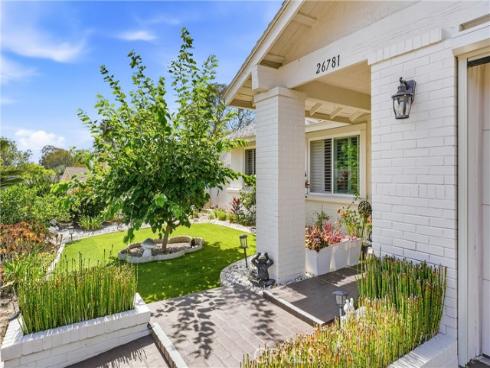 26781 Via Zaragosa , Mission Viejo, CA