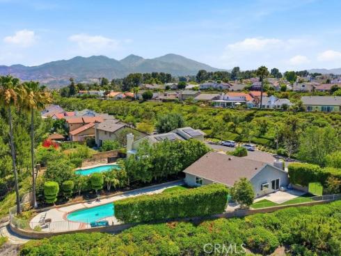 21711 Bogarra , Mission Viejo, CA