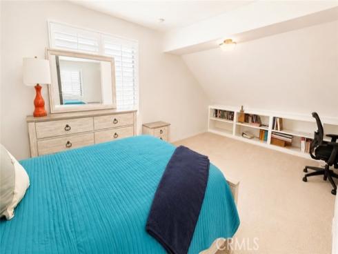 22182  Abrazo  , Mission Viejo, CA
