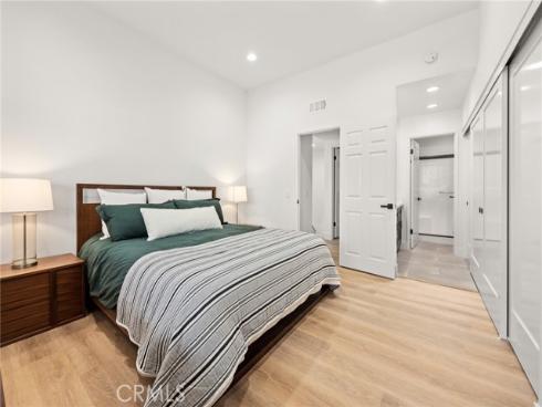 26936 Carnelian 241 , Mission Viejo, CA