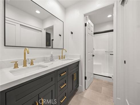 26936 Carnelian 241 , Mission Viejo, CA