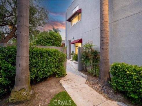 26936 Carnelian 241 , Mission Viejo, CA