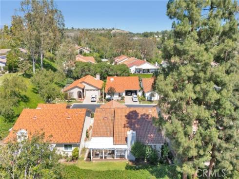 28013 Espinoza , Mission Viejo, CA
