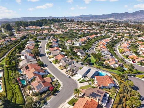 27441 Valderas , Mission Viejo, CA