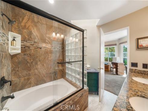 24926 El Cortijo , Mission Viejo, CA