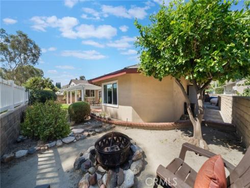24926 El Cortijo , Mission Viejo, CA