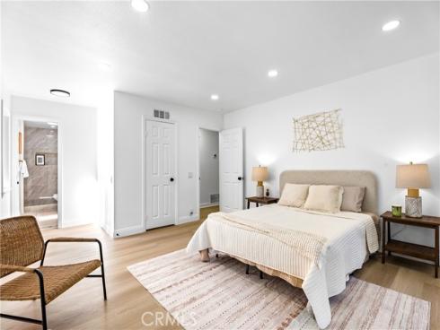 25532 Rhoda Drive, Mission Viejo, CA