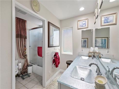 23576  Villena  , Mission Viejo, CA