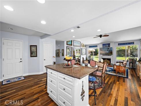 23576  Villena  , Mission Viejo, CA
