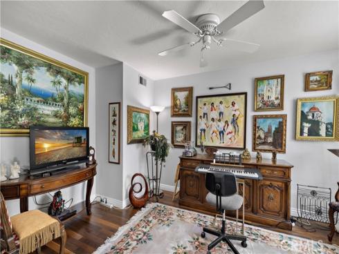 23576  Villena  , Mission Viejo, CA