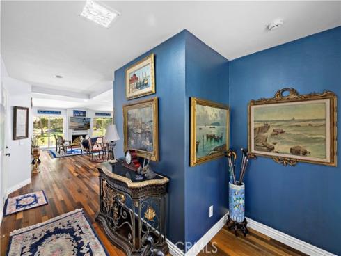 23576  Villena  , Mission Viejo, CA