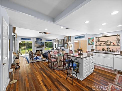 23576  Villena  , Mission Viejo, CA