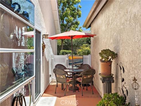 23576  Villena  , Mission Viejo, CA