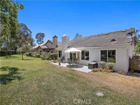 23576  Villena  , Mission Viejo, CA