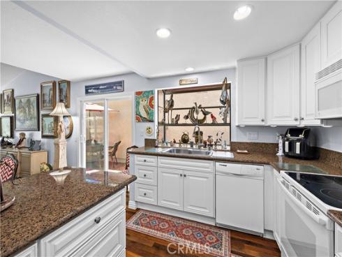 23576  Villena  , Mission Viejo, CA