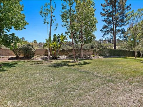 23576  Villena  , Mission Viejo, CA