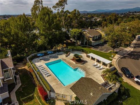 26075  Las Flores  C , Mission Viejo, CA