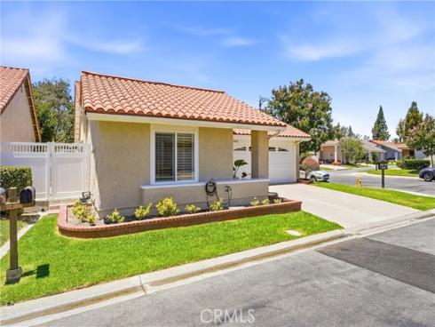 27692 Via Rodrigo , Mission Viejo, CA