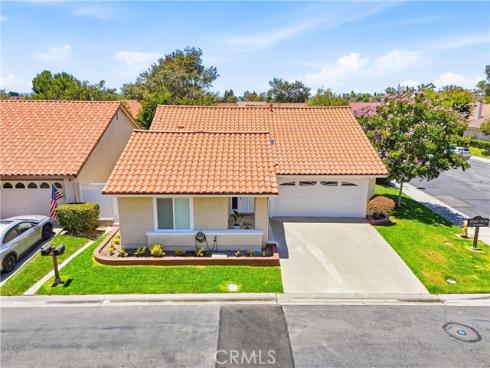 27692 Via Rodrigo , Mission Viejo, CA